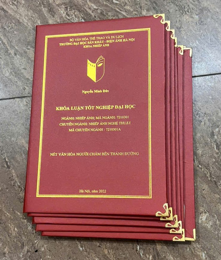 Kinh Nghiệm & Lưu Ý Khi Đặt Dịch Vụ Đóng Bìa Cứng Mạ Chữ Vàng